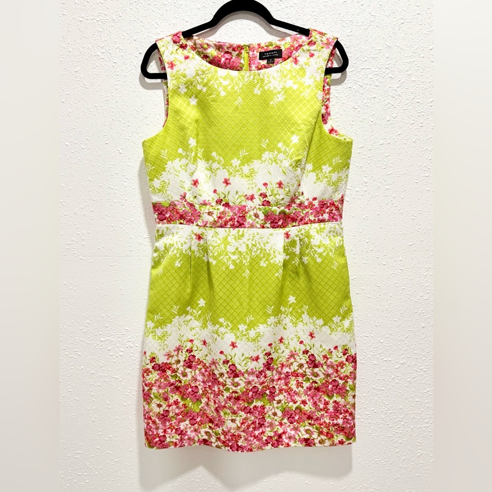 Tahari Arthur S. Levine Sleeveless Lime‎ Green floral brocade shift dress12